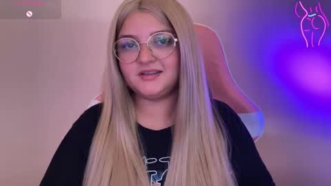 Amandha online show from February 18, 6:28 pm