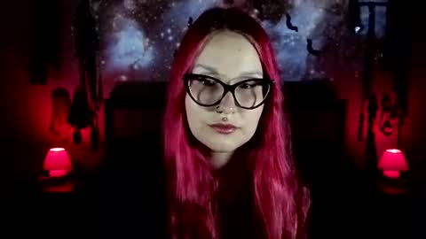 Goddess Amanita online show from July 7, 8:33 pm