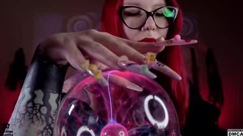 Goddess Amanita online show from January 29, 5:51 am