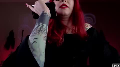 Goddess Amanita online show from February 3, 2:55 pm