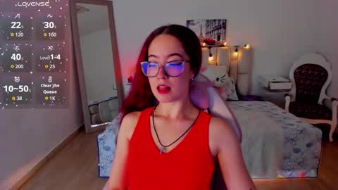 amaraa_couper1 online show from November 13, 3:38 am