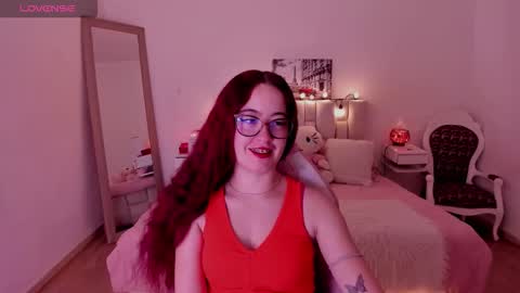 amaraa_couper1 online show from January 9, 4:17 am