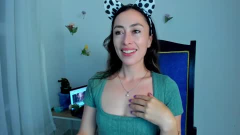 Amatista online show from February 19, 10:45 am