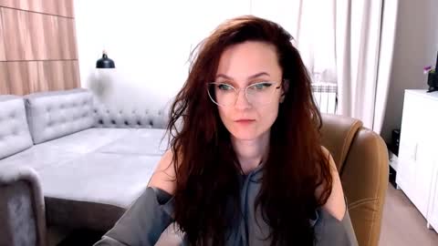 Izza online show from March 4, 10:46 am