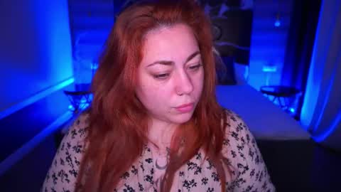 Ellie online show from October 3, 8:25 pm