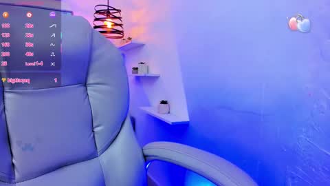 ambar_cullen online show from November 4, 10:04 pm