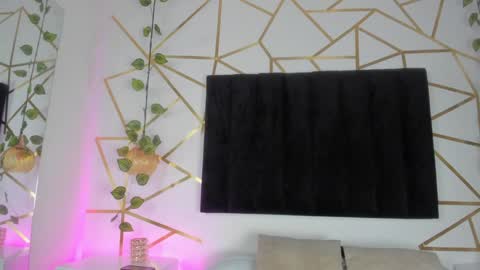 Amber online show from January 30, 7:37 pm