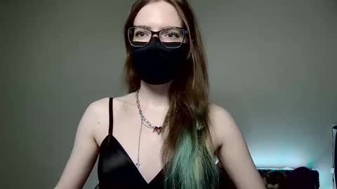 Amber non-nude model online show from November 3, 1:42 am