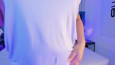 Amber online show from June 11, 2:00 am