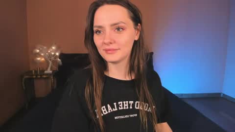 amber_tender_ online show from May 15, 11:40 pm