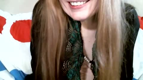 Amberglo Anderson online show from April 28, 3:49 pm