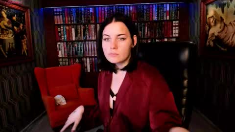 ambergoeshard online show from March 11, 9:17 pm