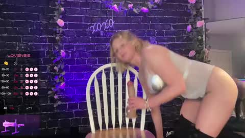 Amber Jade online show from March 5, 12:59 am