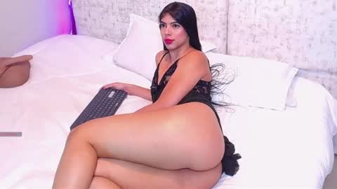 ambers online show from October 27, 10:26 pm