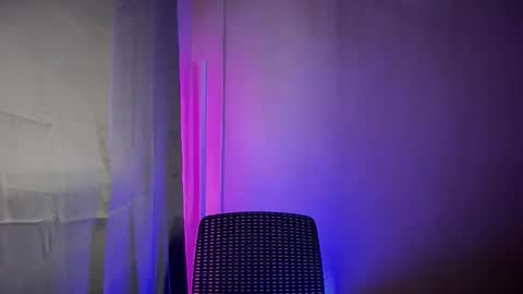 Amelia online show from December 3, 1:08 am