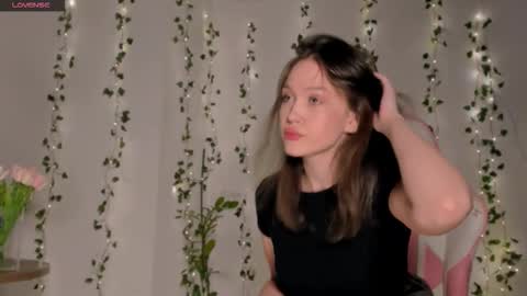 Your Amelia online show from November 25, 1:41 am