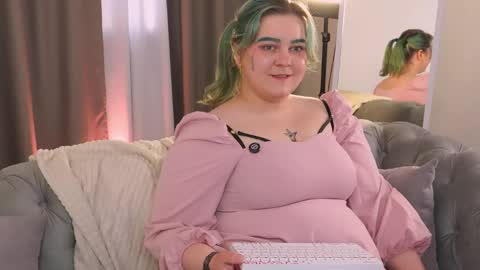 Amelia online show from May 16, 10:58 am