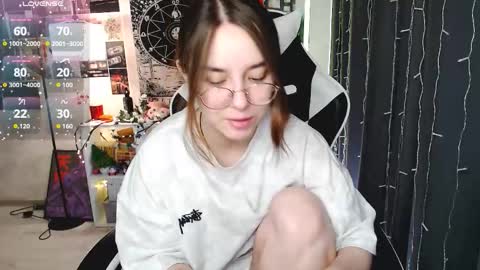 Amelia online show from March 16, 10:30 am