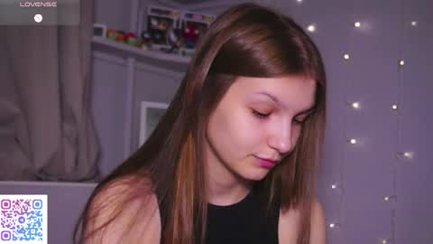 Amelia online show from April 5, 5:50 am