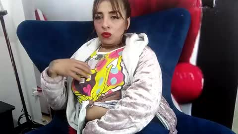 amelie brown online show from January 17, 5:00 am