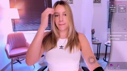 Amelie Graham online show from November 24, 6:54 pm