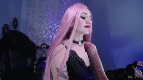 AMELIEROUS .. see you tomorrow  kisses online show from February 19, 4:33 pm