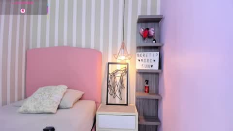 Victoria online show from September 25, 7:55 pm