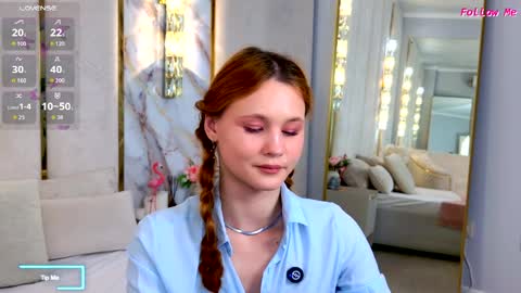 AmeliRoyse online show from March 28, 5:56 pm