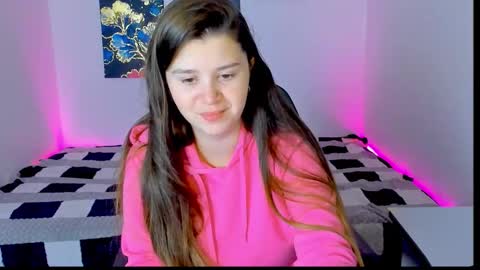 amellymillyy online show from October 4, 9:08 pm