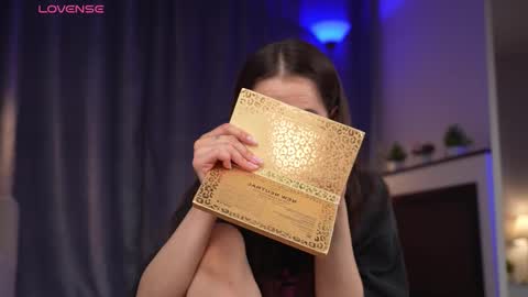 Amy  online show from February 7, 2:37 am