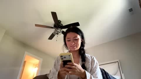 amereyraylyn2 online show from April 13, 4:19 pm
