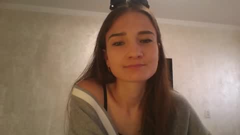 Julia  online show from September 22, 9:19 am