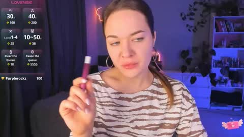 Hi-hi I am Kate welcome to my sexy room online show from February 24, 8:14 pm