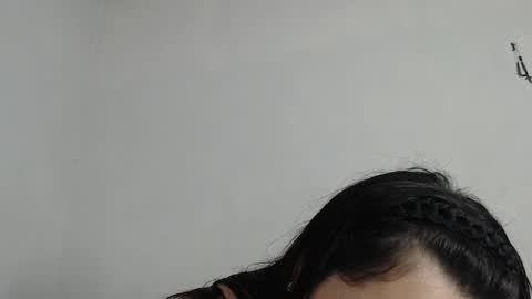 ami_rosee online show from December 21, 5:47 am