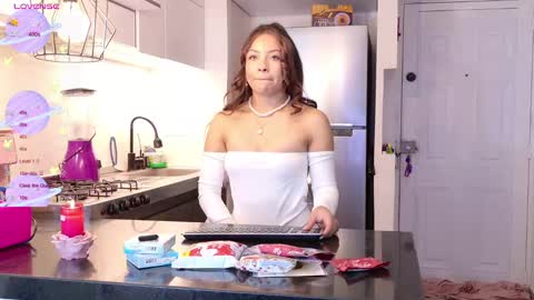 Amy online show from January 22, 6:52 pm