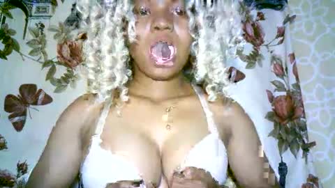 aminah01 online show from November 23, 12:29 pm