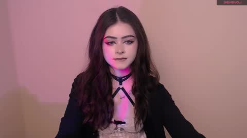 Amina online show from March 2, 6:03 pm