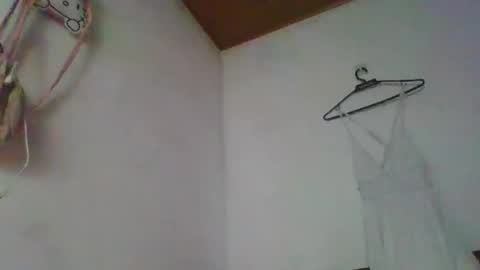 ammberrkiss online show from January 15, 3:45 am