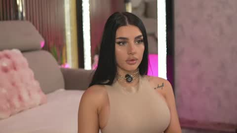Amy Blair online show from June 18, 8:59 am