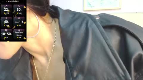 Amy online show from August 5, 1:50 pm