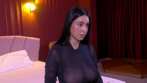 amy_sinn online show from June 21, 3:38 pm