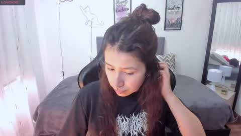 Amy sophia 3 online show from October 4, 4:22 pm