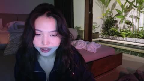 girl next door named Amy online show from March 2, 2:36 pm