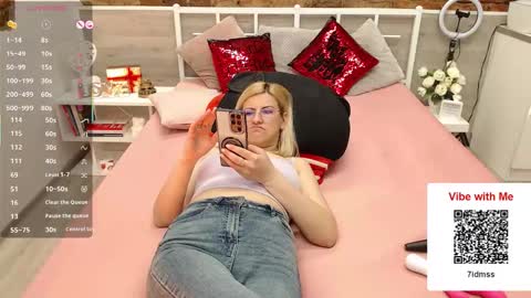 Amy online show from March 18, 6:29 am