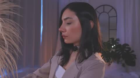 Amy Armstrong online show from November 13, 9:14 pm