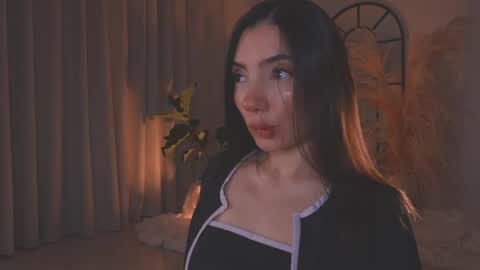 Amy Armstrong online show from September 25, 11:46 pm