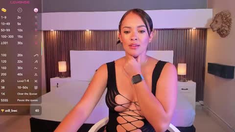 amyjohnsonn online show from October 6, 3:18 pm