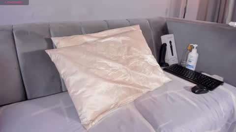 Amykord online show from March 2, 11:30 am