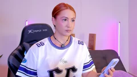 Amy online show from June 25, 5:03 pm