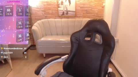 ana love  online show from September 14, 12:08 am